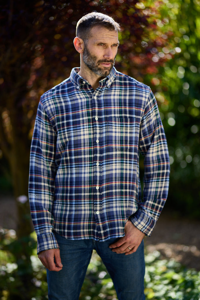 GunHillOct2408981_1024x1024.