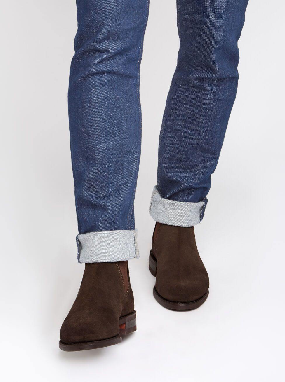 RM Williams Comfort Craftsman Men's Suede Boots Chocolate – Gun